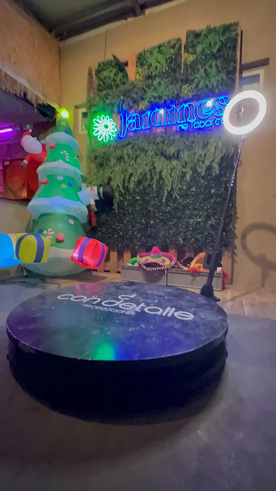 Plataforma de vídeo 360 de Con Detalle montada en un evento en Valencia